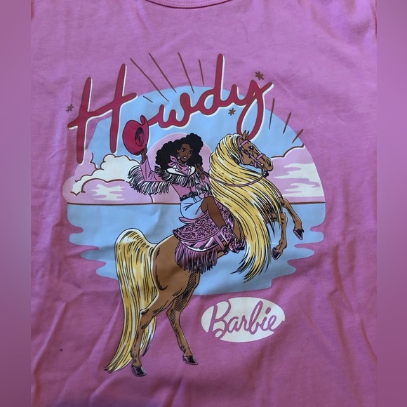 🛤️ H&M | Barbie Tee - Picture 2 of 3